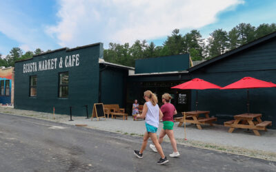 A Warm Welcome on the Ecusta Trail: Ecusta Market & Café