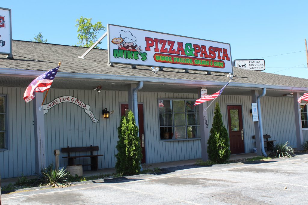 Mike’s Pizza & Pasta To Hendersonville, NC