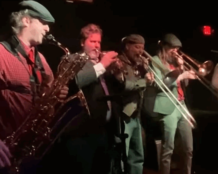 Music In the Vines – The Wobblers