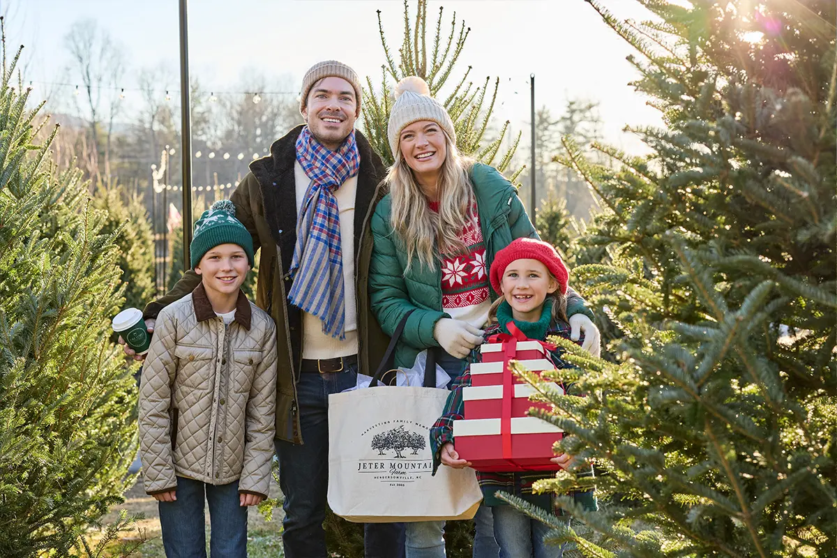 holiday-jeter-moutain-farm-christmas-v2-1200x800 Christmas Tree Lighting Ceremony Hendersonville NC