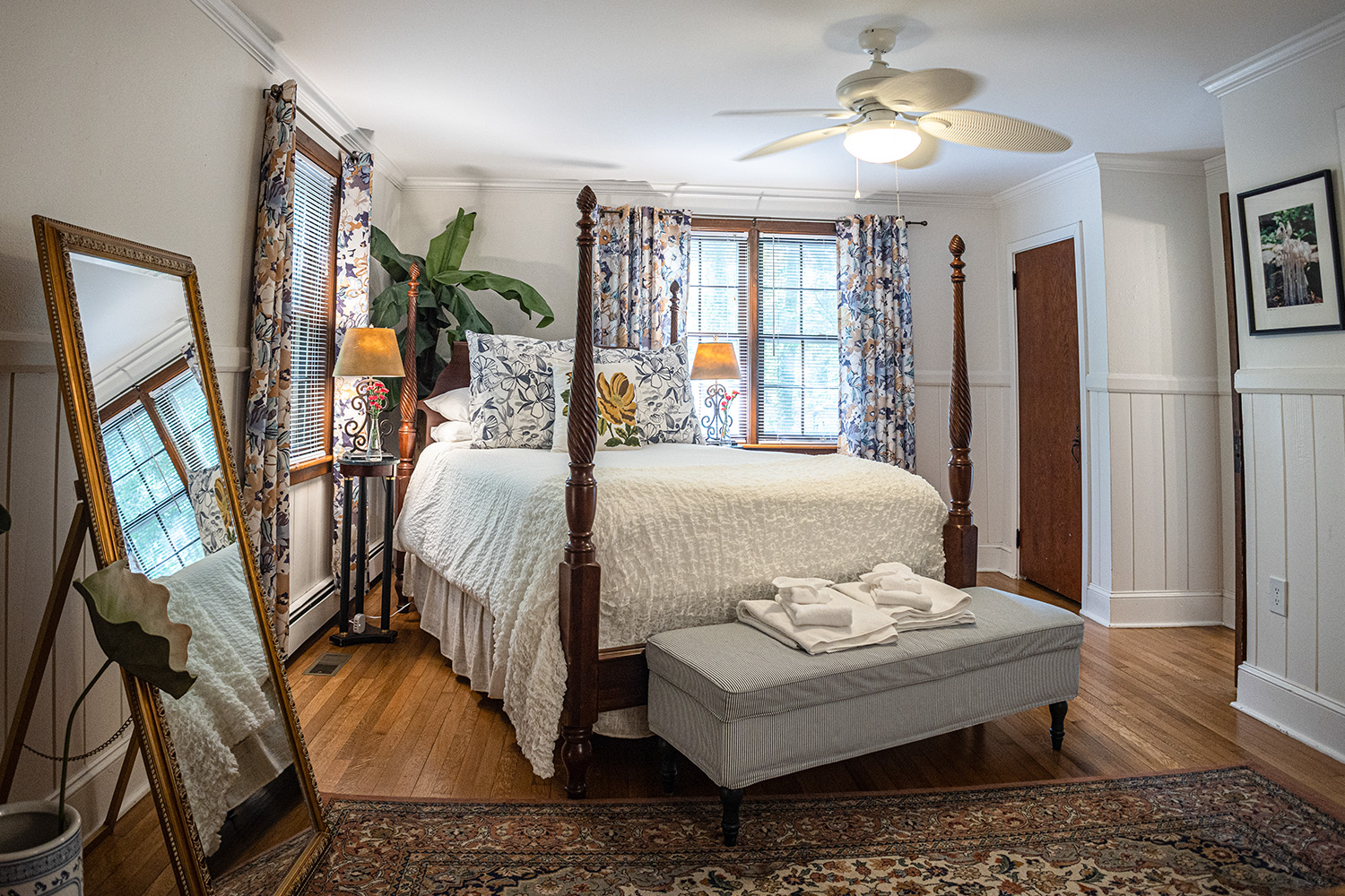 hvl ecusta trail campaign lodging image cozy-season