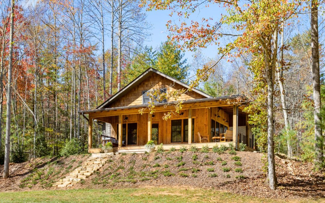 WNC Mountain Rentals: Curated Stays in the Heart of Hendersonville